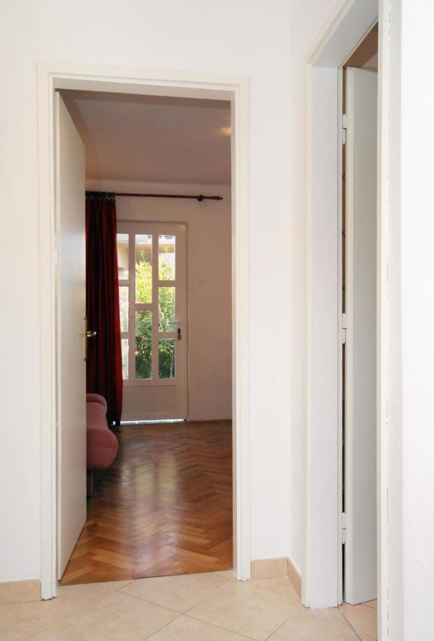 Apartments with a parking space Novi Vinodolski - 5587 Zewnętrze zdjęcie